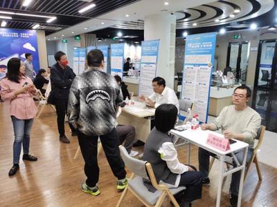 家門口的新業態，一站式綜合就業創業與健康服務全方位升級